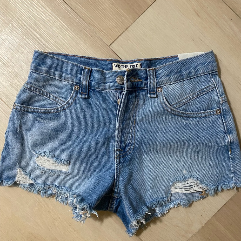 NWT We The Free Women's Blue Denim Shorts